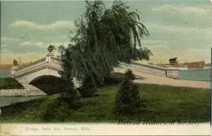 Postcard - Bridge, Belle Isle, Detroit, Mich.