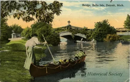 Postcard - Bridge, Belle Isle, Detroit, Mich.