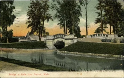 Postcard - Bridge at Belle Isle, Detroit, Mich.