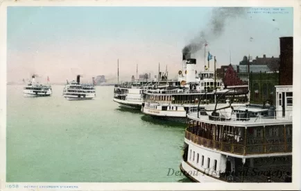 Postcard - Detroit Excursion Steamers