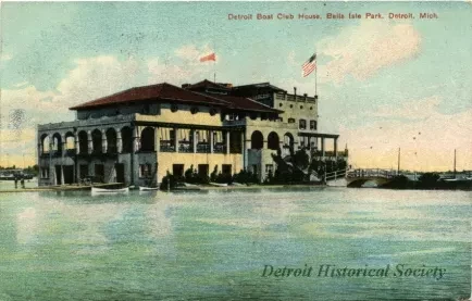 Postcard - Detroit Boat Club House, Belle Isle Park, Detroit, Mich.