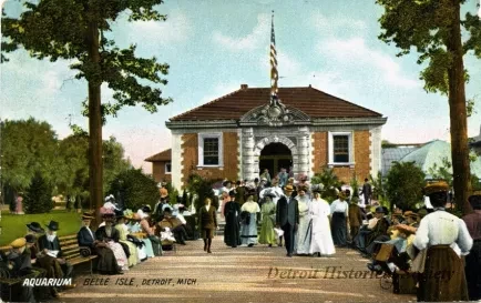 Postcard - Aquarium, Belle Isle, Detroit, Mich.