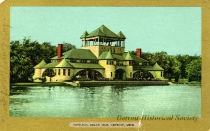 Postcard - Pavilion, Belle Isle, Detroit, Mich.