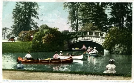 Postcard - 11668 Stone Bridge, Belle Isle Park, Detroit, Mich.