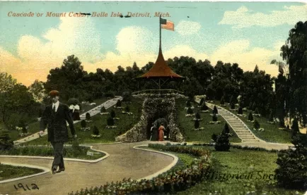 Postcard - Cascade or Mount Cedar, Belle Isle, Detroit, Mich.