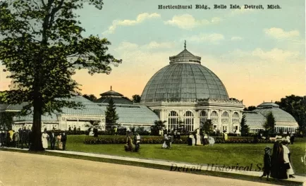 Postcard - Horticultural Bldg., Belle Isle, Detroit, Mich.