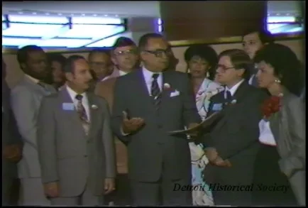 U-Matic - Neighborhood Shopping Days - May Ca Ren Cen