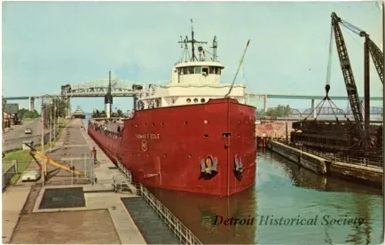Postcard - Soo Locks Sault Ste. Marie, Mich.