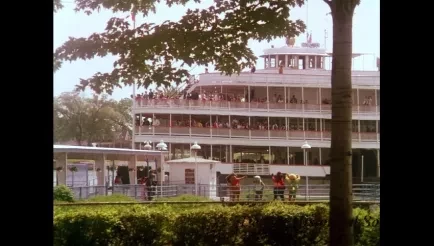 Film, Motion Picture - W.O. 32072 The II Boblo Dailies, Boat (animals Waving) Falling Star