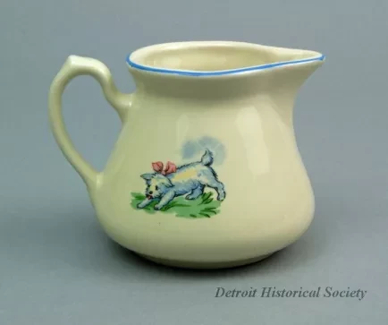 Pitcher, Cream