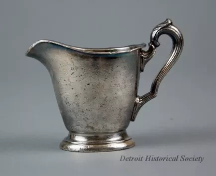 Pitcher, Cream