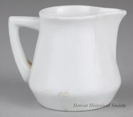 Pitcher, Cream