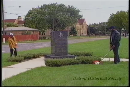 U-Matic - Neighborhood Shots: People/Working/etc..
P.M./Spirit/People Downtown