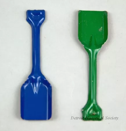 Shovel, Toy
