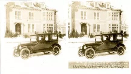 Stereograph - The Hudson Super-Six Touring Sedan - A 365-Day Car - The Choice Of Thousands Of Fine Car Buyers; Price $2175 FOB Detroit, Hudson Motor Car Co, Detroit, USA