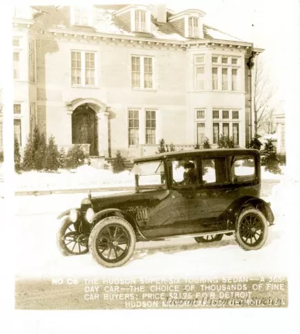 Stereograph - The Hudson Super-Six Touring Sedan - A 365-Day Car - The Choice Of Thousands Of Fine Car Buyers; Price $2175 FOB Detroit, Hudson Motor Car Co, Detroit, USA