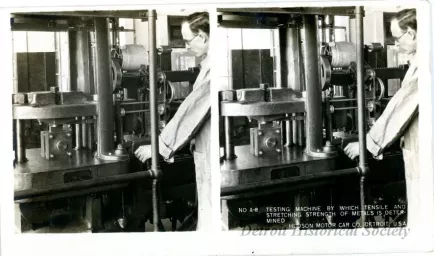 Stereograph - Testing Machine By Which Tensile And Stretching Strength of Metal Is Determined, Hudson Motor Car Co, Detroit, USA