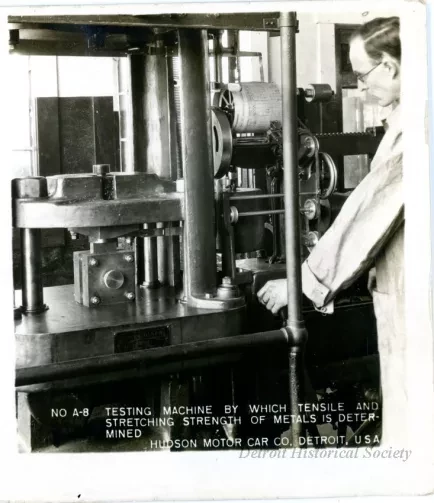 Stereograph - Testing Machine By Which Tensile And Stretching Strength of Metal Is Determined, Hudson Motor Car Co, Detroit, USA
