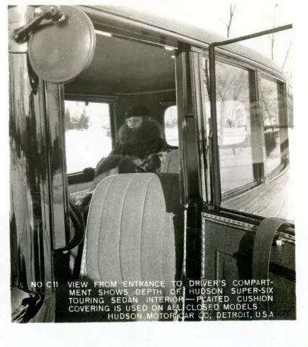 Stereograph - View From Entrance To Driver's Compartment Shows Depth Of Hudson Super-Six Touring Sedan Interior - Plated Cushion Covering Is Used On All Closed Models, Hudson Motor Car Co, Detroit, USA