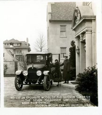 Stereograph - An Exquisite Model Of The Hudson Super-Six - The Seven Passenger Limousine; Price $2925 FOB Detroit, Hudson Motor Car Co, Detroit, USA