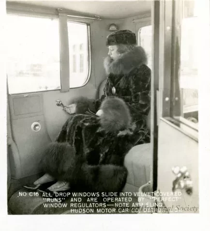 Stereograph - All Drop Windows Slide Into Velvet-Covered "Runs" and Are Operated By "Perfect" Window Regulators - Note Arm Sling, Hudson Motor Car Co, Detroit, USA
