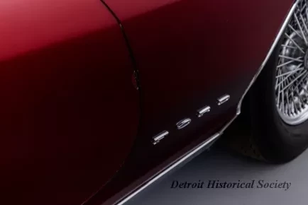 Automobile - 1963 Ford Cougar II prototype