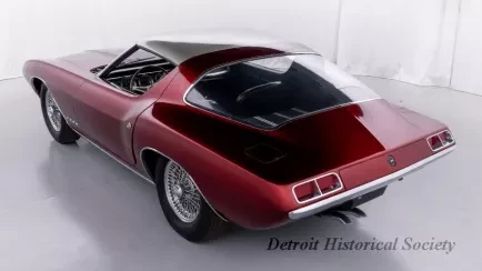 Automobile - 1963 Ford Cougar II prototype