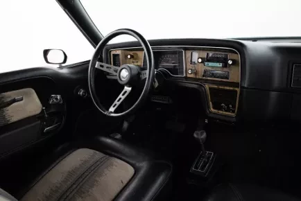 Automobile - 1975 American Motors 2-Door Pacer - Dhs_1982_068_001_arceye_user_07