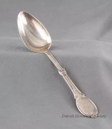 Spoon, Dessert