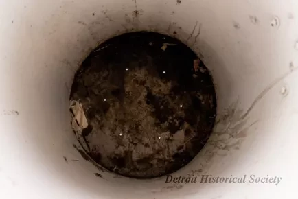 Cart, Push - 1976.092.001 Dpw Push Cart_arceye_user_006-2