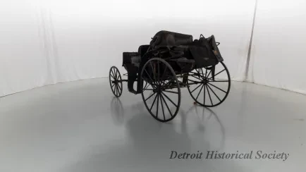 Surrey - Auto Top Surrey - Dhs_1953_355_001_arceye_spin_044