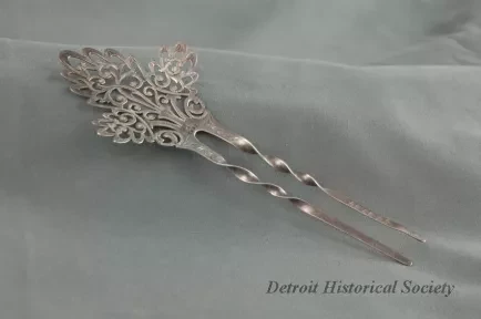 Comb, Hair - Dhs_1949_033_084_4_sf