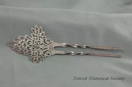 Comb, Hair - Dhs_1949_033_084_5_sf