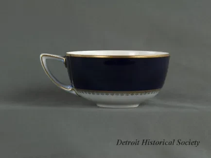 Cup, Coffee - Dhs_2024_128_006a_right_sf