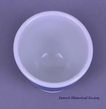 Cup