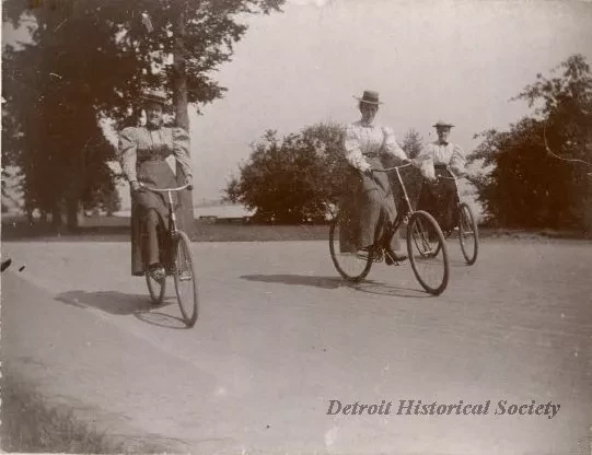 Print, Photographic - Get Out of the Way