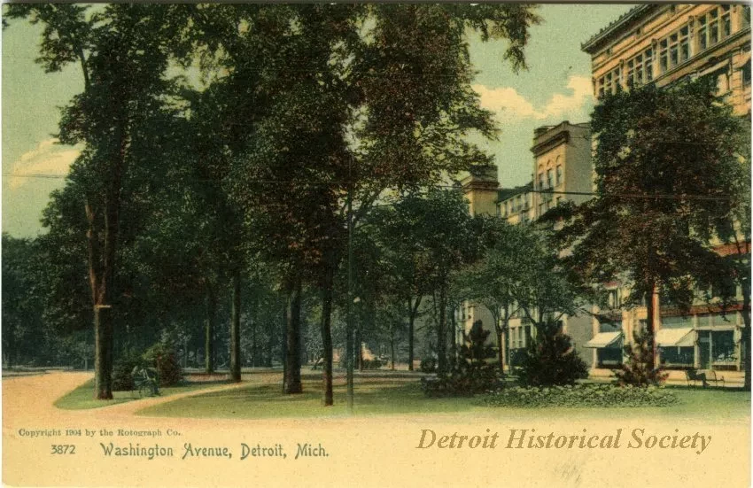 Postcard - Washington Avenue, Detroit, Mich.