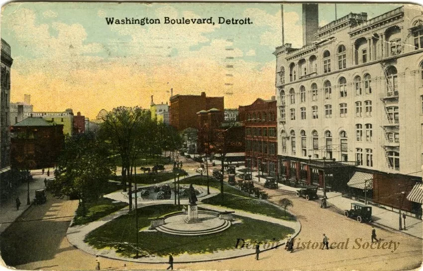 Postcard - Washington Boulevard, Detroit.