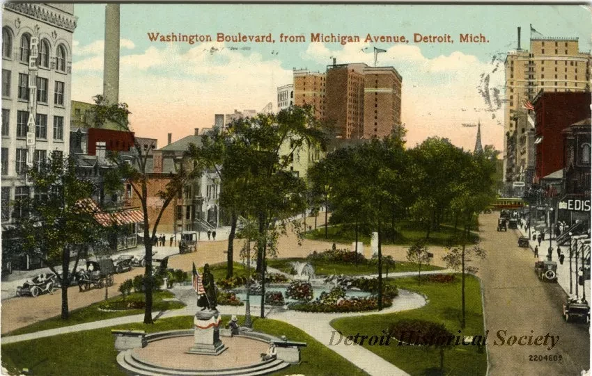 Postcard - Washington Boulevard, from Michigan Avenue, Detroit, Mich.
