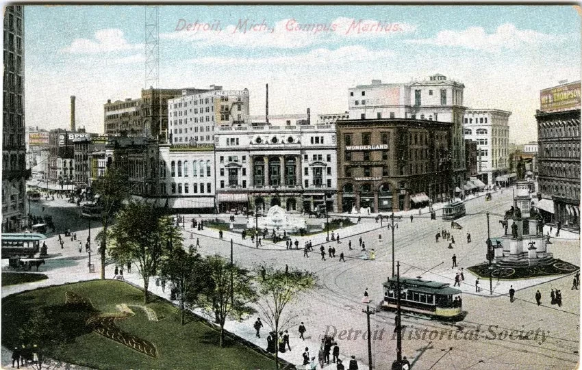 Postcard - Detroit, Mich., Campus Martius