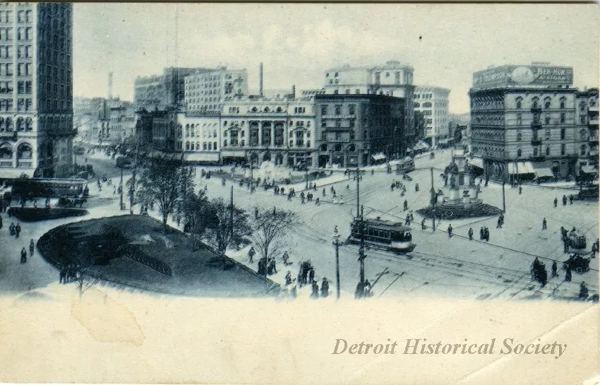 Postcard - No. 301. Detroit, Mich. Campus Martius