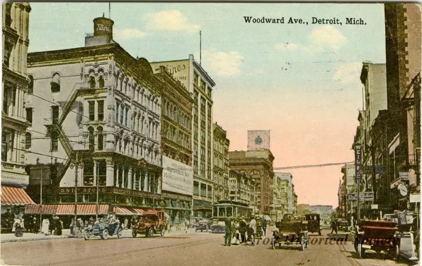 Postcard - Woodward Ave., Detroit, Mich.