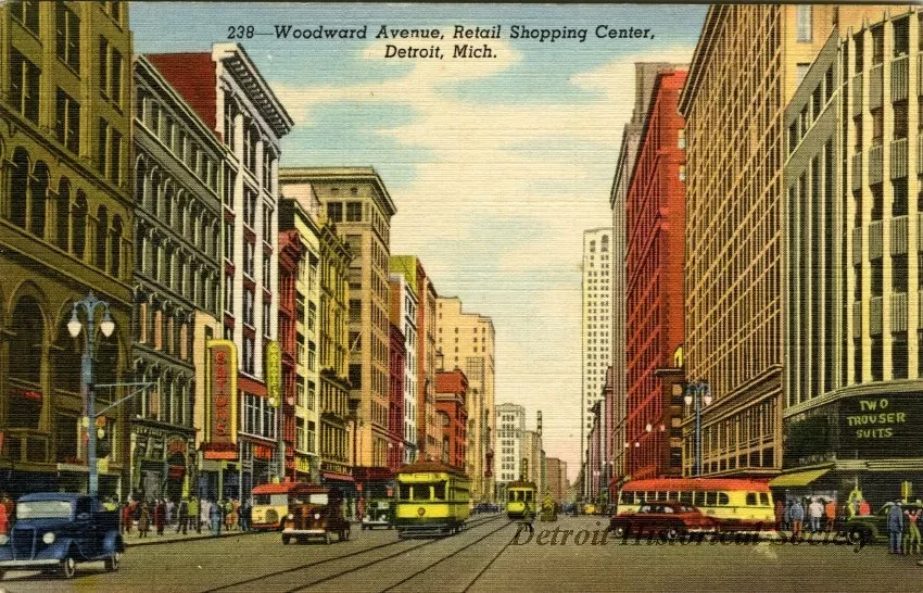 Postcard - Woodward Avenue, Retail Shopping Center, Detroit, Mich.