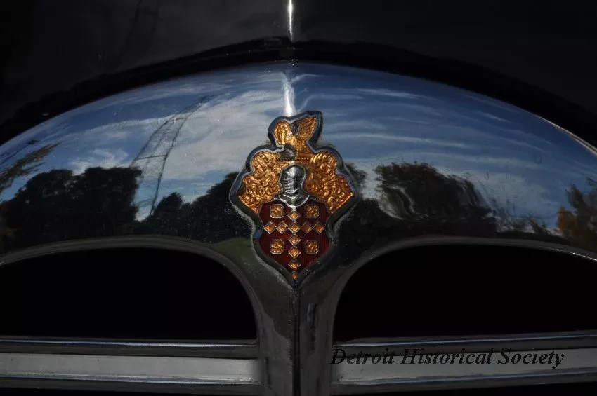 Automobile - 1950 Packard Deluxe Model 8 4-Door Sedan