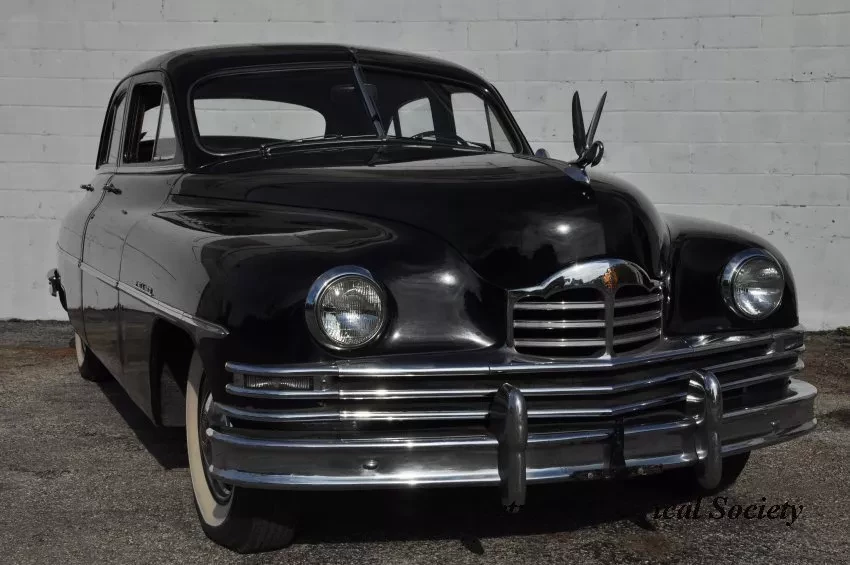 Automobile - 1950 Packard Deluxe Model 8 4-Door Sedan