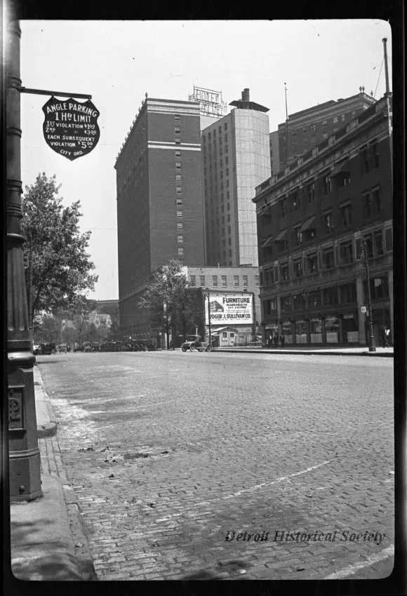 Negative, Film - Hotel Statler