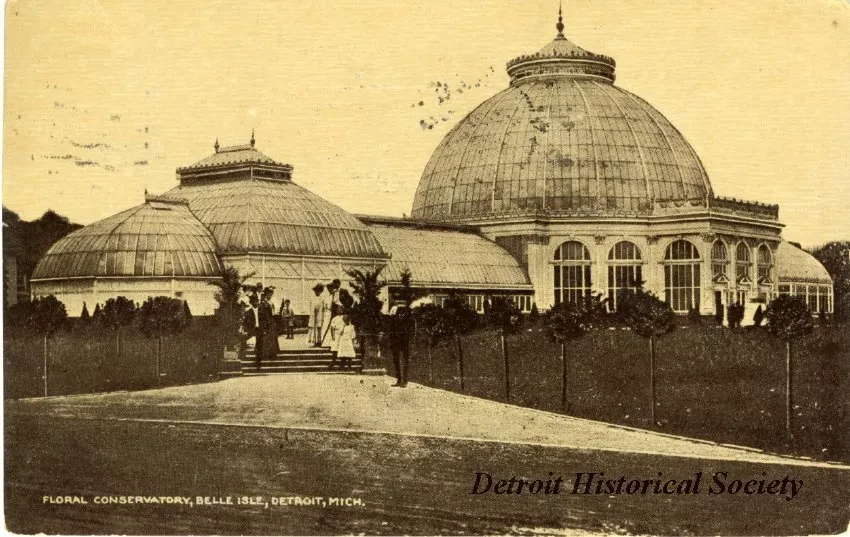 Postcard - Floral Conservatory, Belle Isle, Detroit, Mich.