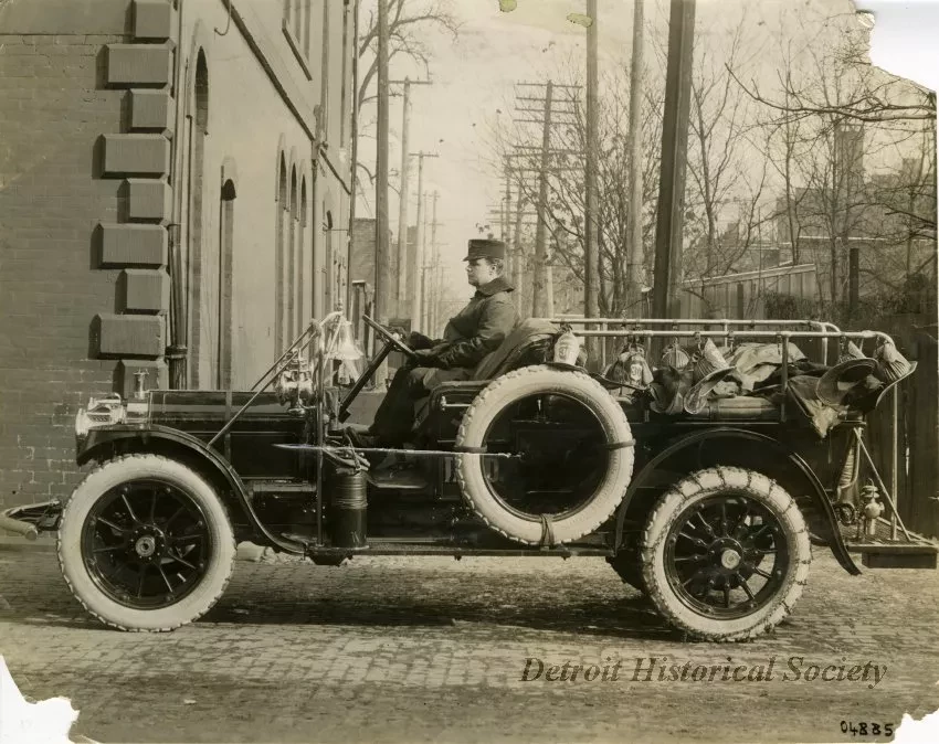 Print, Photographic - Detroit Fire Department Squad Car