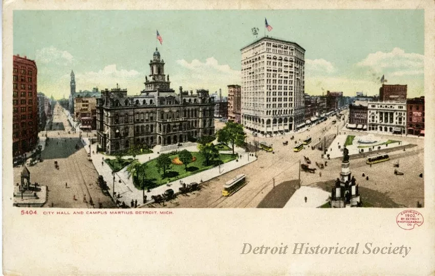 Postcard - 5404  City Hall and Campus Martius, Detroit, Mich.