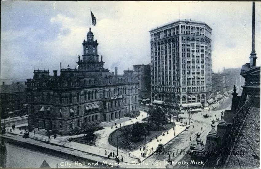 Postcard - City Hall and Majestic Building, Detroit, Mich.